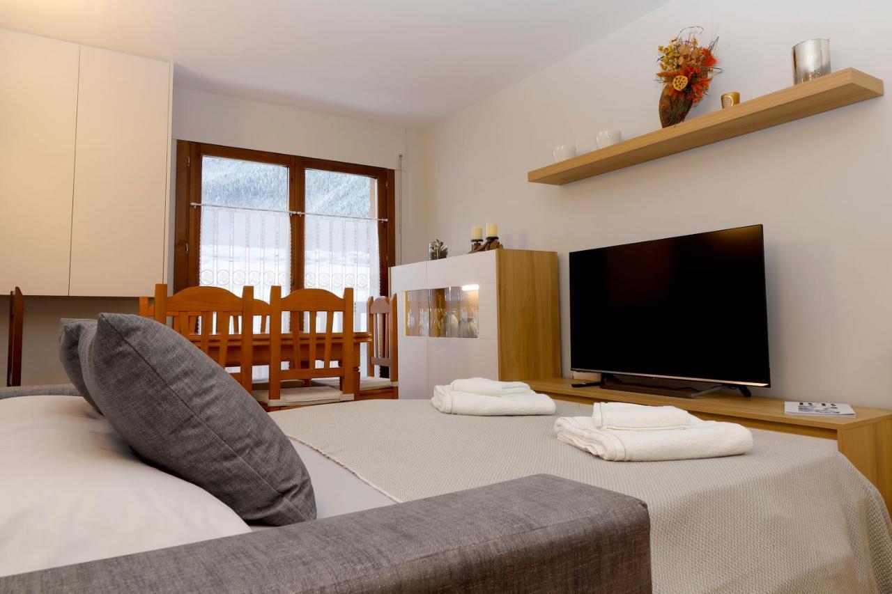 Apartamento Besiberri Vielha Bagian luar foto
